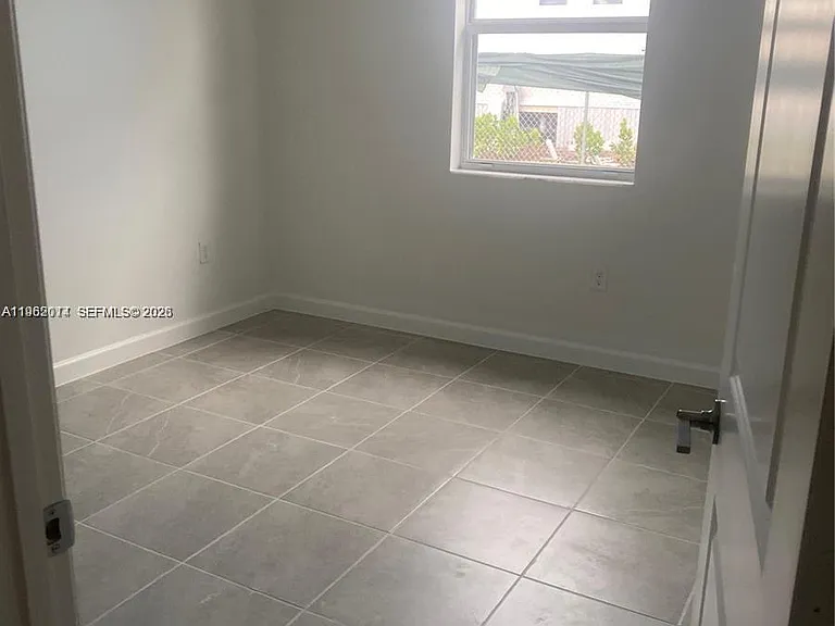28857 SW 163rd Ct — Photo 5