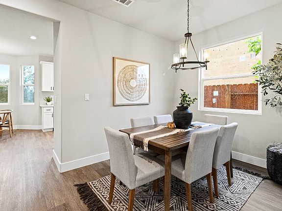 4th image of 2840 Winesap Cir