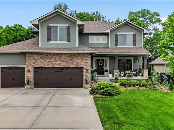 2320 SW Deer Run Rd, Lees Summit, MO 64082