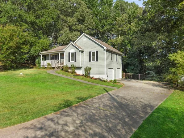 34 Bradford Dr SW, Cartersville, GA 30120