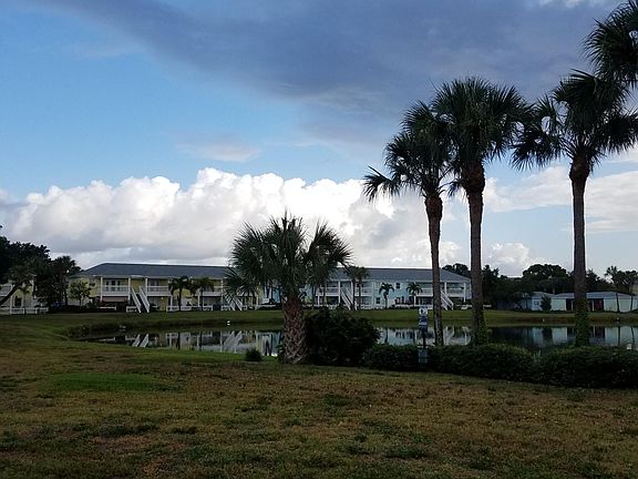 2nd image of 113 Sea Horse Dr SE APT A