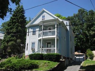 9 Winchester Ave, Worcester, MA 01603