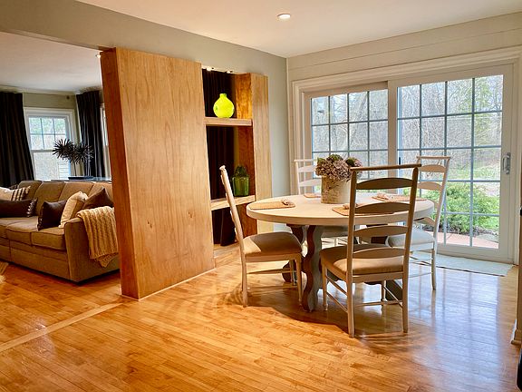 Eating area