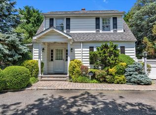 1277 Jerusalem Ave, Merrick, NY 11566