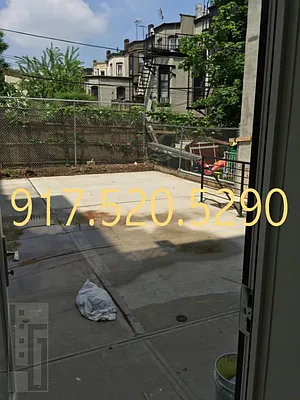 Rented by Loom Group | media 27