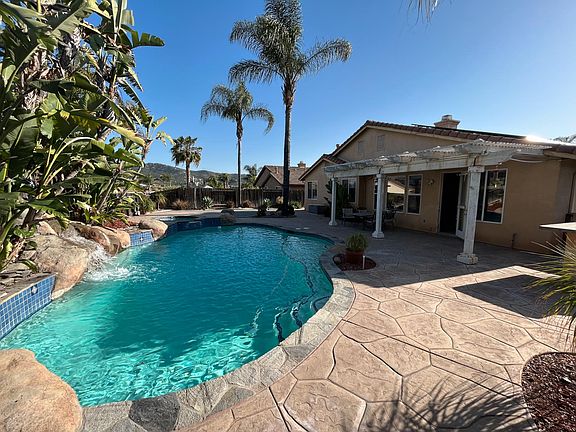 3rd image of 9467 Cherisse Ln