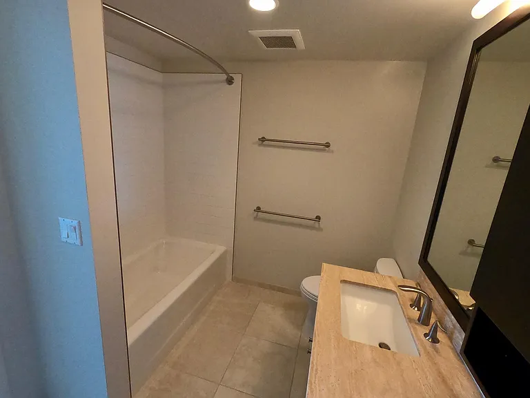1189 Waimanu St #1009 — Photo 9