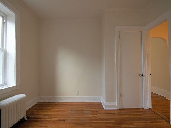 4th image of 3410 84th St APT H32