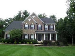 8045 Talcott Dr, Mint Hill, NC 28227