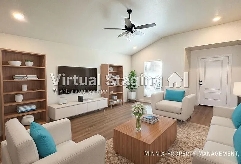 2127 Langford Ave — Photo 2