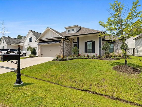 3rd image of 4065 Cypress Point Dr