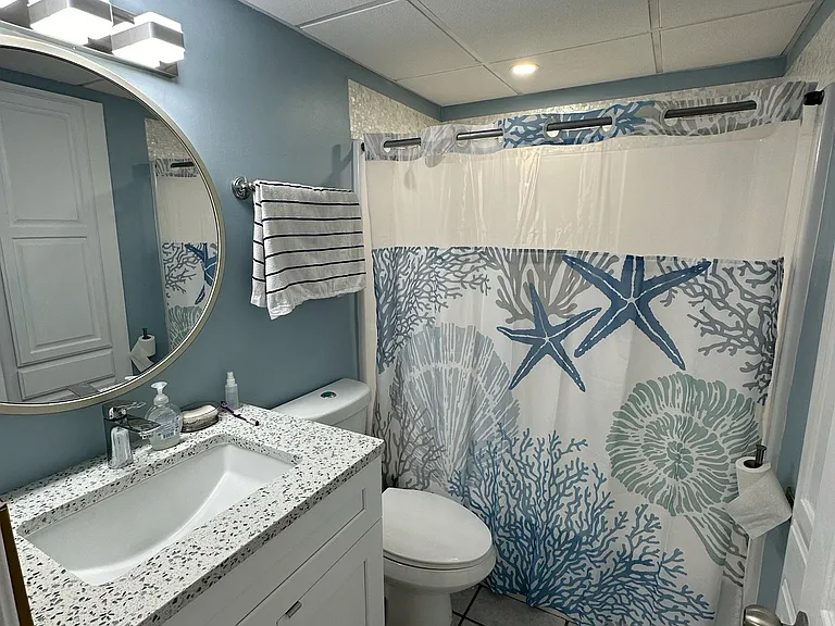 202 Reef Ave #406 — Photo 9