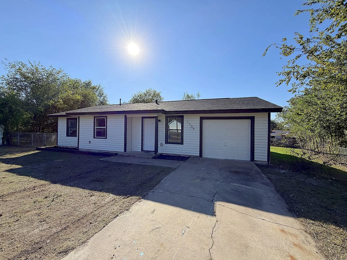 Remodeled 3-bedroom, 2-bath home in Copperas Cove with a 2-car garage — Photo 1