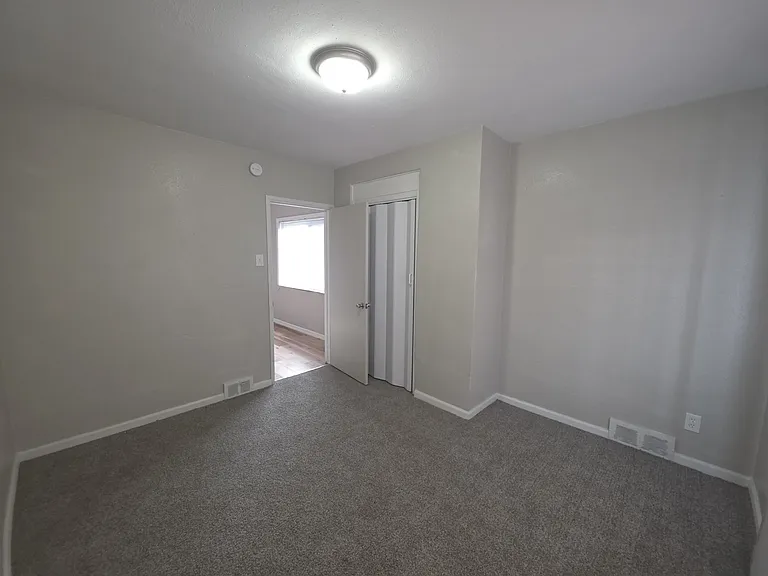 217 Bessemer Ave #2 — Photo 4