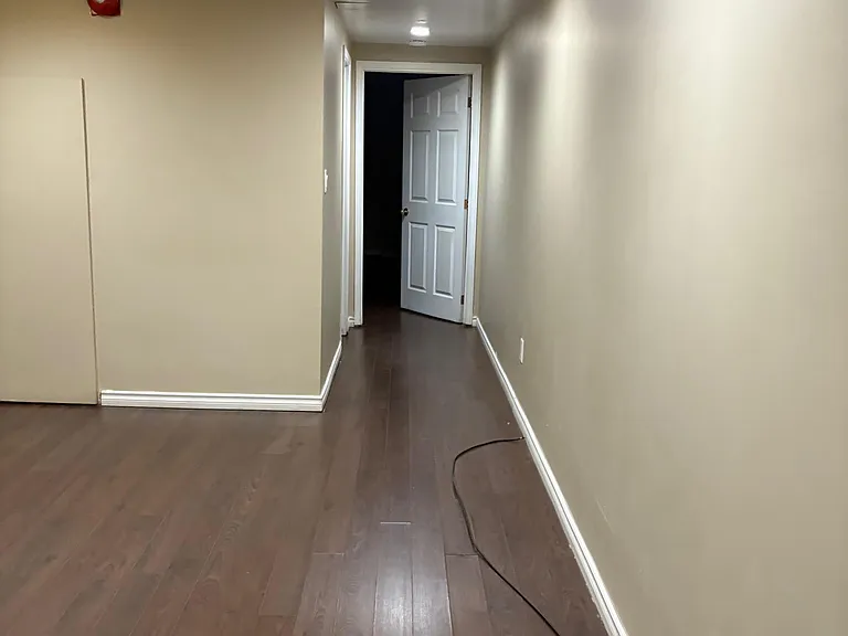 1839 Davenport Rd #BASEMENT — Photo 8