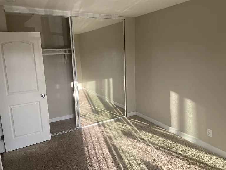 3719 Marlborough Ave #4 — Photo 9