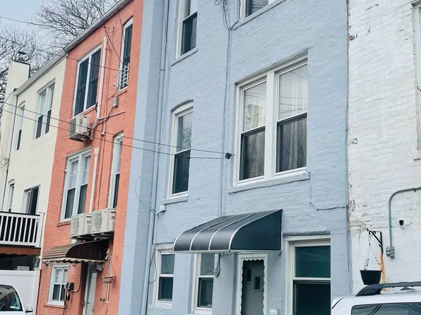 9 Corso Court image 17 of 19