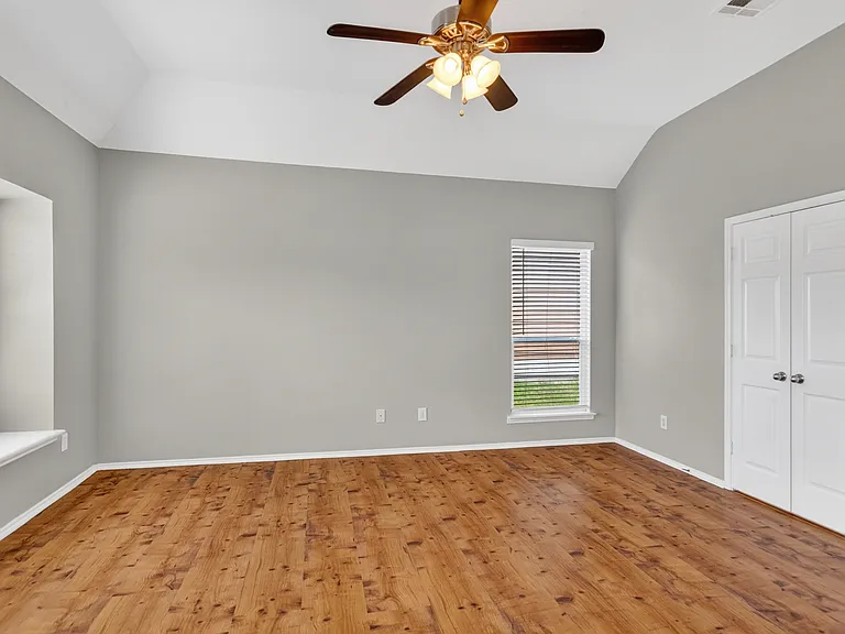 9787 Old Field Dr — Photo 28