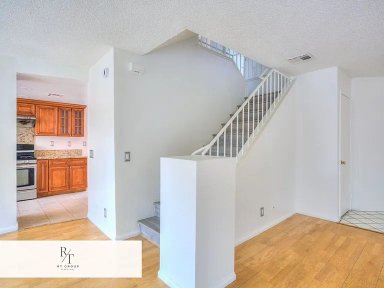 13006 Parkview Dr — Photo 17