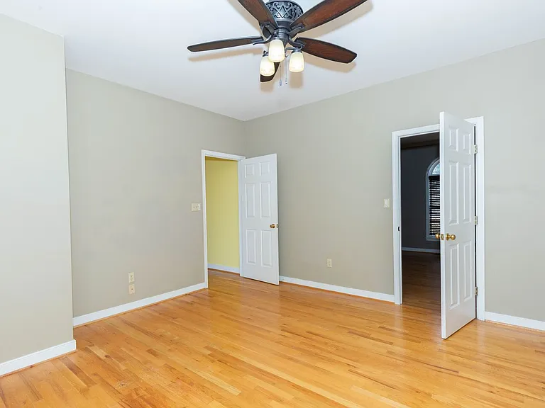 180 Muirfield Ct — Photo 10