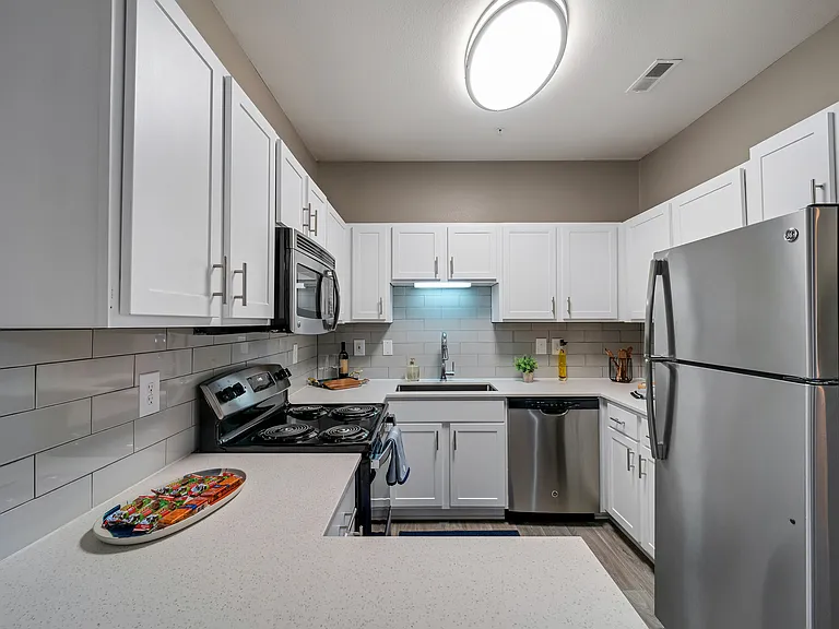 Avana 55Twelve — Photo 9