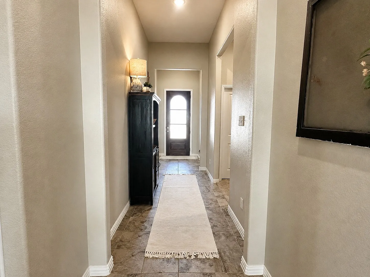 4 bed, 1818 sqft, $2,650 — Photo 4