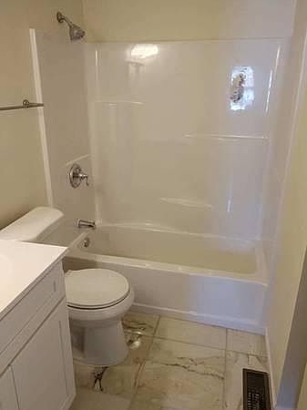 2nd image of 5138 N Corrington Ave