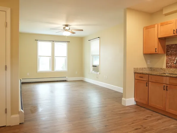 20 Kensington Ave #20, Somerville, MA 02145