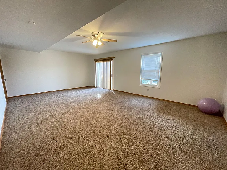 3253 S Palisades Dr — Photo 13
