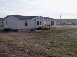 220 Bertha Rd, Moorcroft, WY 82721