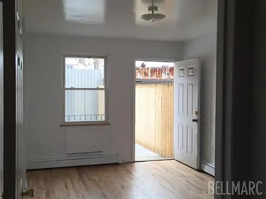 Rented by Bellmarc Realty | media 2