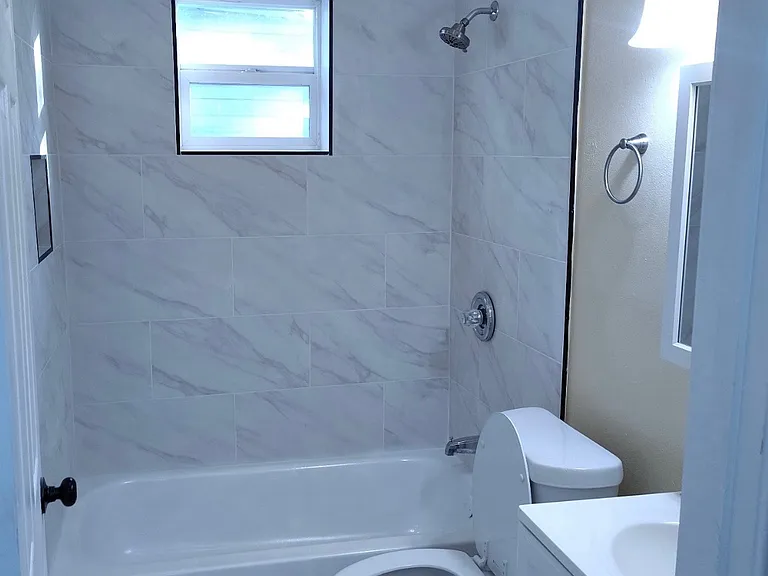 2508 Annette St — Photo 3