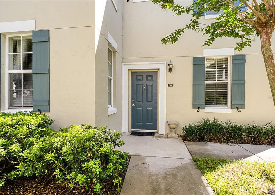 1st image of 714 Siena Palm Dr APT 104