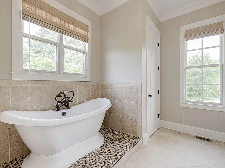 8231 Glover Dr — Photo 18