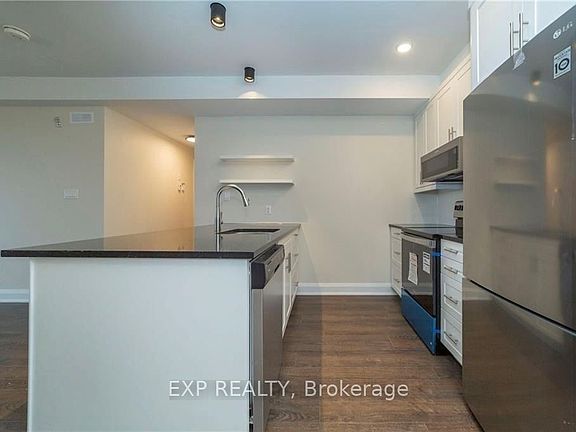 5th image of 33 Maple Grove Rd #204