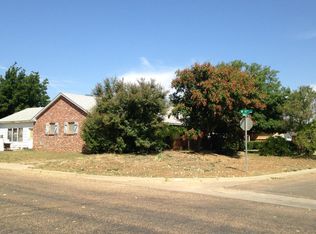 1401 Garland St, Plainview, TX 79072