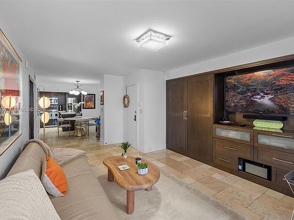 2nd image of 2625 Collins Ave APT 402