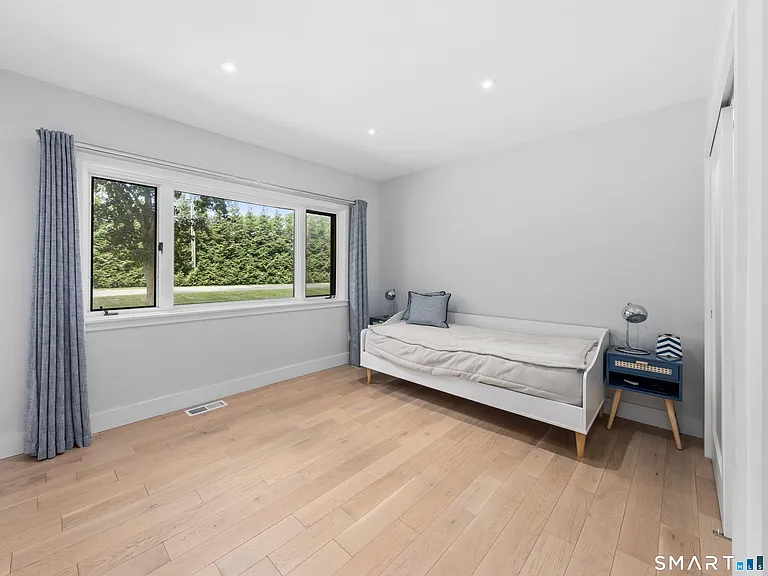 33 Little Fox Ln — Photo 18