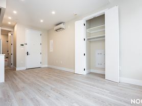 373 Knickerbocker Ave, Brooklyn, NY