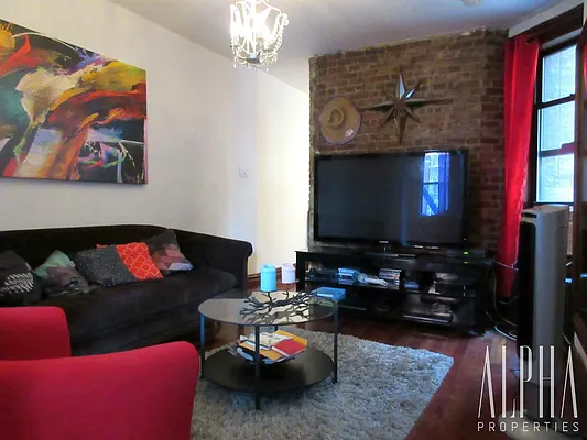 Rented by Alpha Properties NYC I LLC | media 21