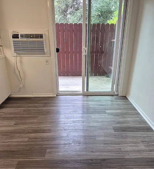 40 Harkness Ave #4 — Photo 24