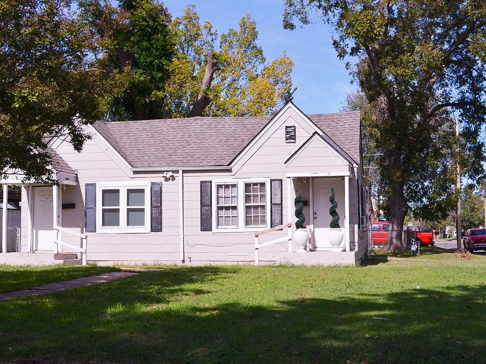 1st image of 1101 SW 26th St