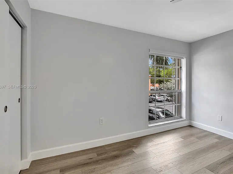 7241 Miami Lakes Dr #D14 — Photo 17
