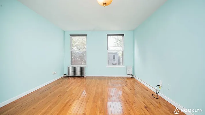 Rented by Nooklyn NYC LLC | media 30