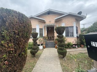 218 E 51st St, Los Angeles, CA 90011
