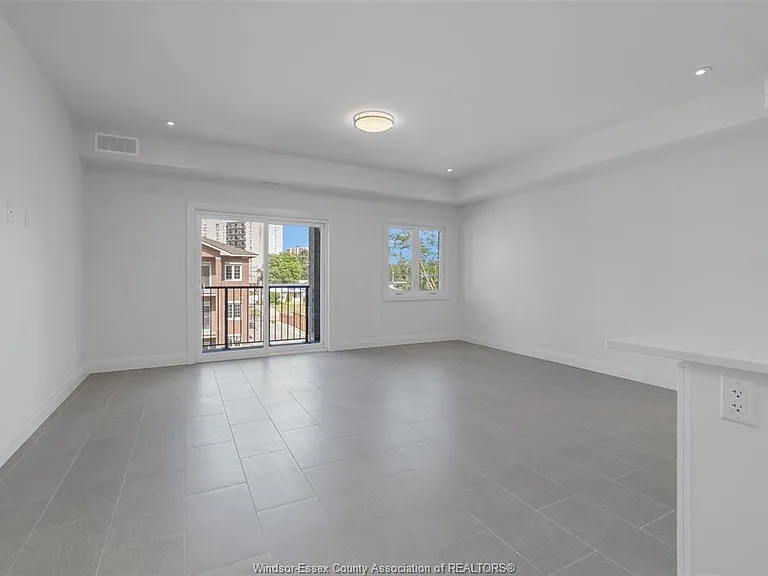 233 Watson Ave #306 — Photo 5