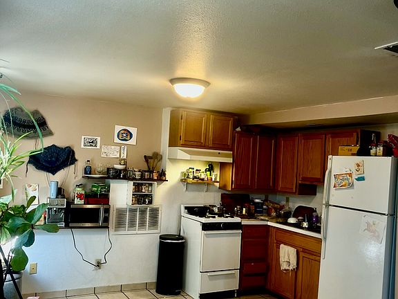 3rd image of 786 N Canyon Terrace Dr
