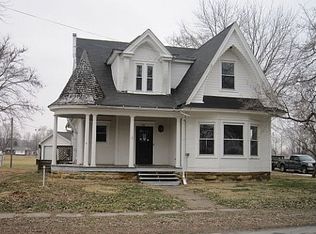 304 E Des Moines St, Wayland, MO 63472