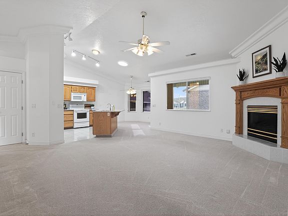 4th image of 805 S River Rd Unit 64