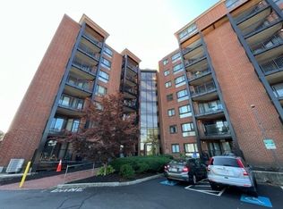 60 Rantoul St #712, Beverly, MA 01915